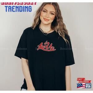 Lace Up Gun Kelly Tshirt Machine Gunn Retro 90S Style